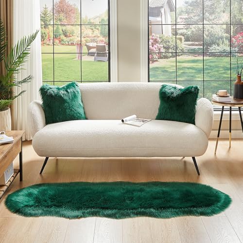 Faux Sheepskin Rug (2' x 6' (Sheepskin) / Dark Green)