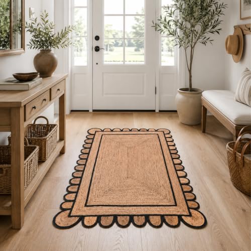 Scalloped Natural Jute Area Rug (Black / 5' x 8' (Rectangular))