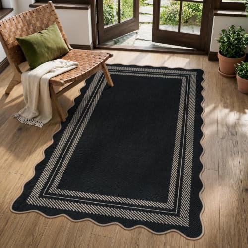 Scalloped Washable 3x5 Outdoor Rug (3‘ x 5’ / Black/Border 2)