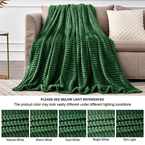 Ribbed Jacquard Dark Green King Size Blankets for Bed (Dark Green / King(108"x90"))