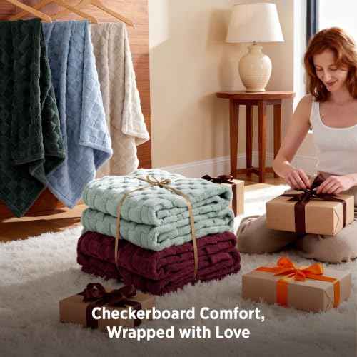 Checkered Soft Cozy Queen Blanket for Bed (Red / Queen (90" X 90"))