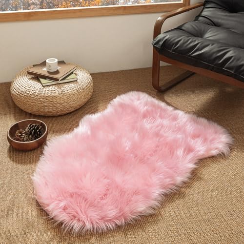 Ashler Faux Fur Area Rug (3' x 2' (Irregular) / Pink)