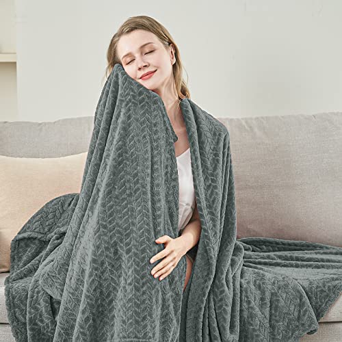 Grey Fleece King Blanket for Bed (Light Grey / King/Cal King-90x108 IN)