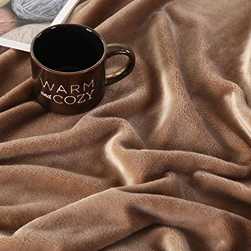 Large Flannel Fleece Throw Blanket (60"x80" / Light Coffee)