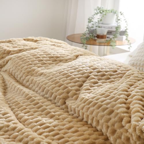 Beige Throw Blanket 108"×90" inches Fuzzy 3D Jacquard Decorative (Beige / 108"×90”)