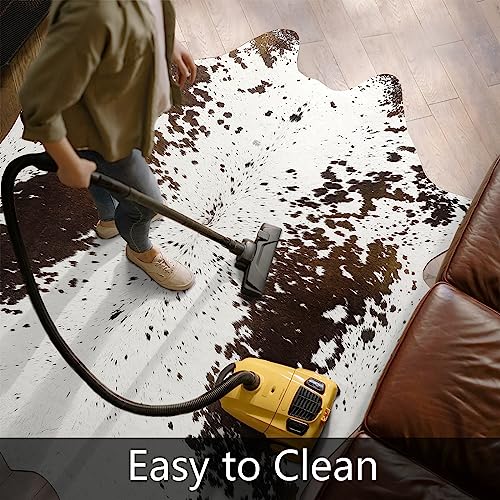 Faux Cowhide Rug (4'7" X 5'2" (Irregular) / White and Brown)