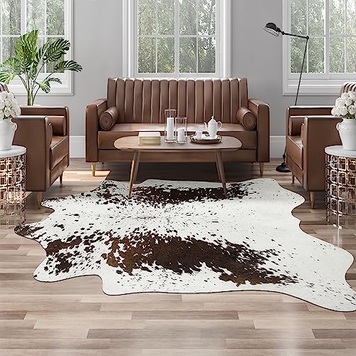 Faux Cowhide Rug (4'7" X 5'2" (Irregular) / White and Brown)