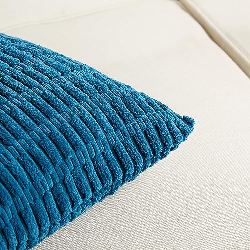 4 Packs Decorative Throw Pillow Covers for Living Room Couch Bed (18" x 18" (Pack of 4) / Teal)
